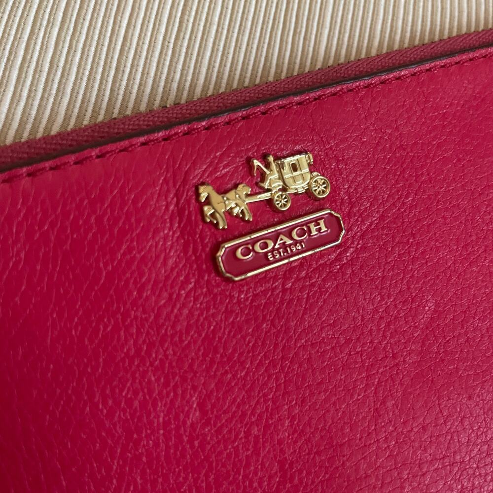 Coach Madison Slim Pink Leather Chain Wristlet Horse Carriage | Gold Zip Top - Picture 3 of 6